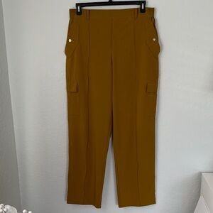 Athleta Vienna Straight Leg Mustard Cargo Pants Lightweight Women Size 14